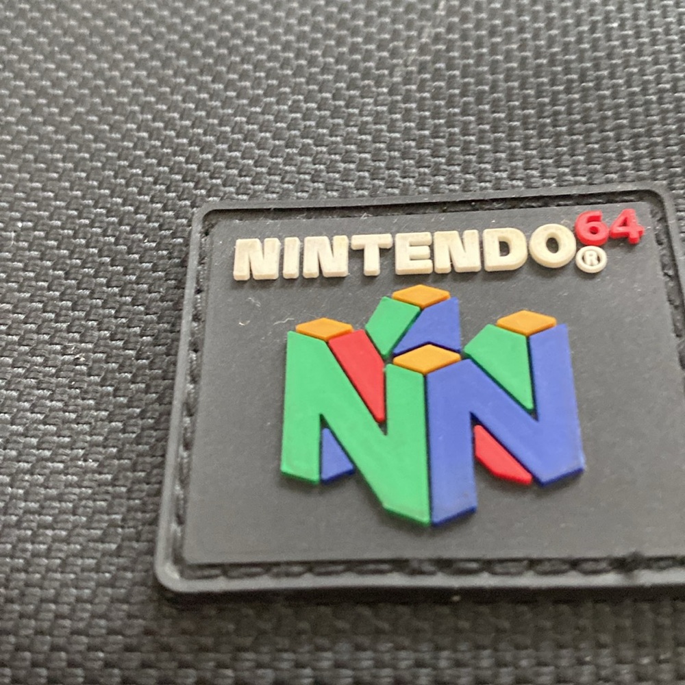 Nintendo authentic OEM Nintendo 64 carrying case - Picture 4 of 4